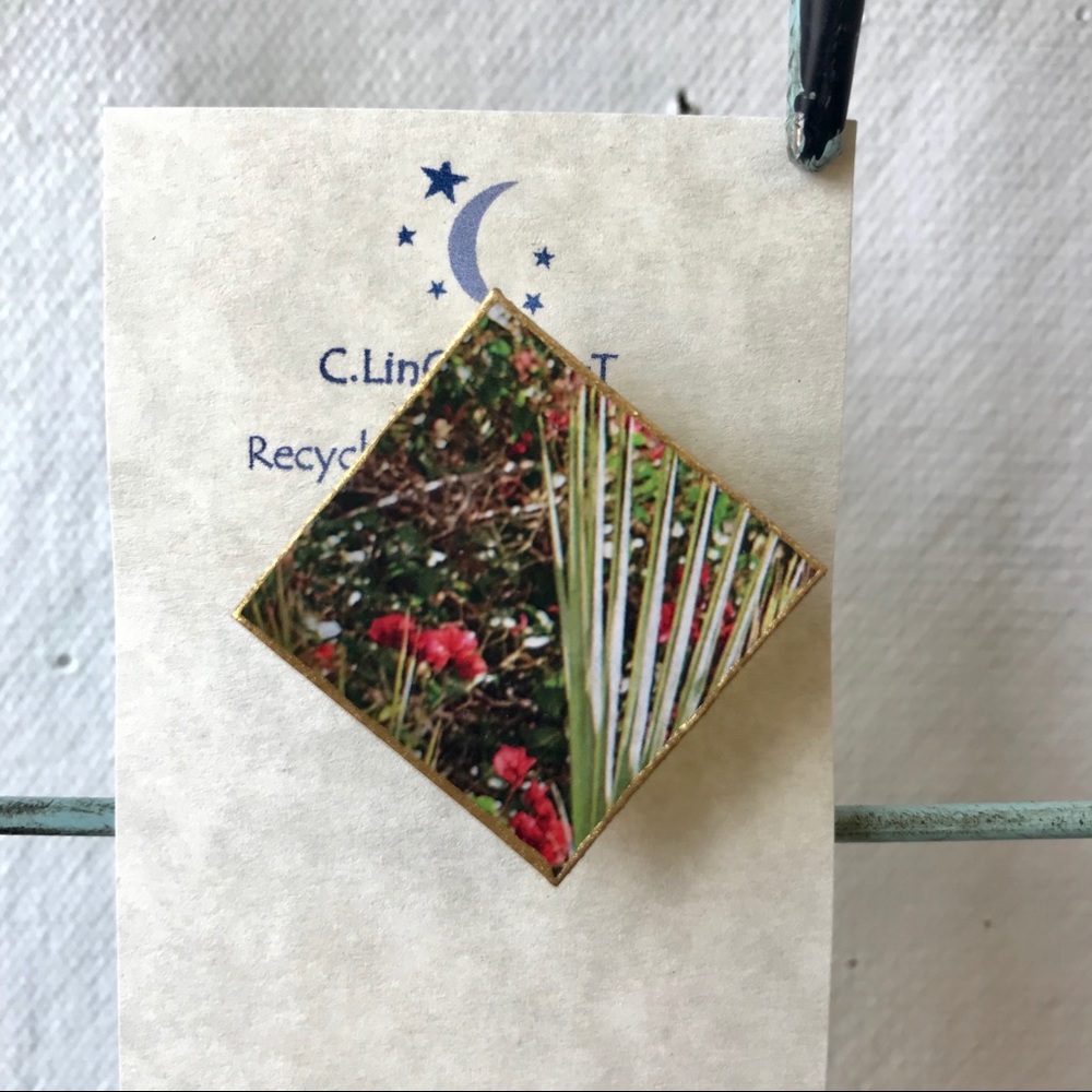 Recycled Paper Brooch Pin ♻️